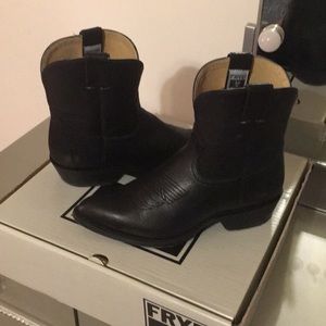 Frye Boot Billy Short